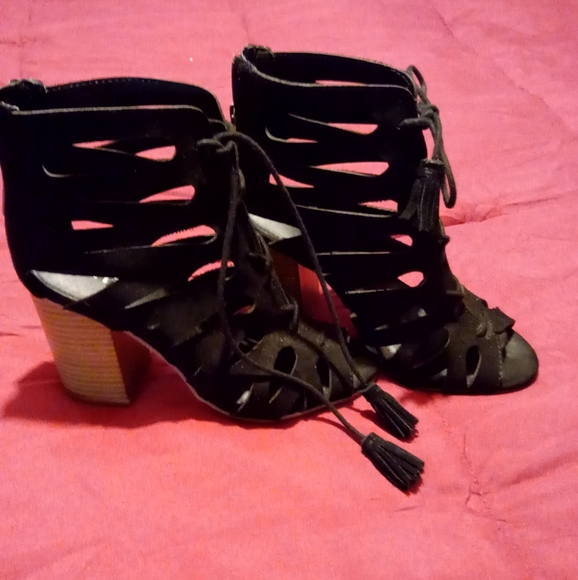 MIA Shoes - 🌹 Ladies Heels sz 7🔥🔥 2/$20🔥🔥